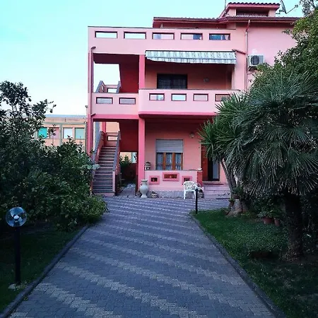 Casa Daniela بيت للعطل San Giovanni Suèrgiu